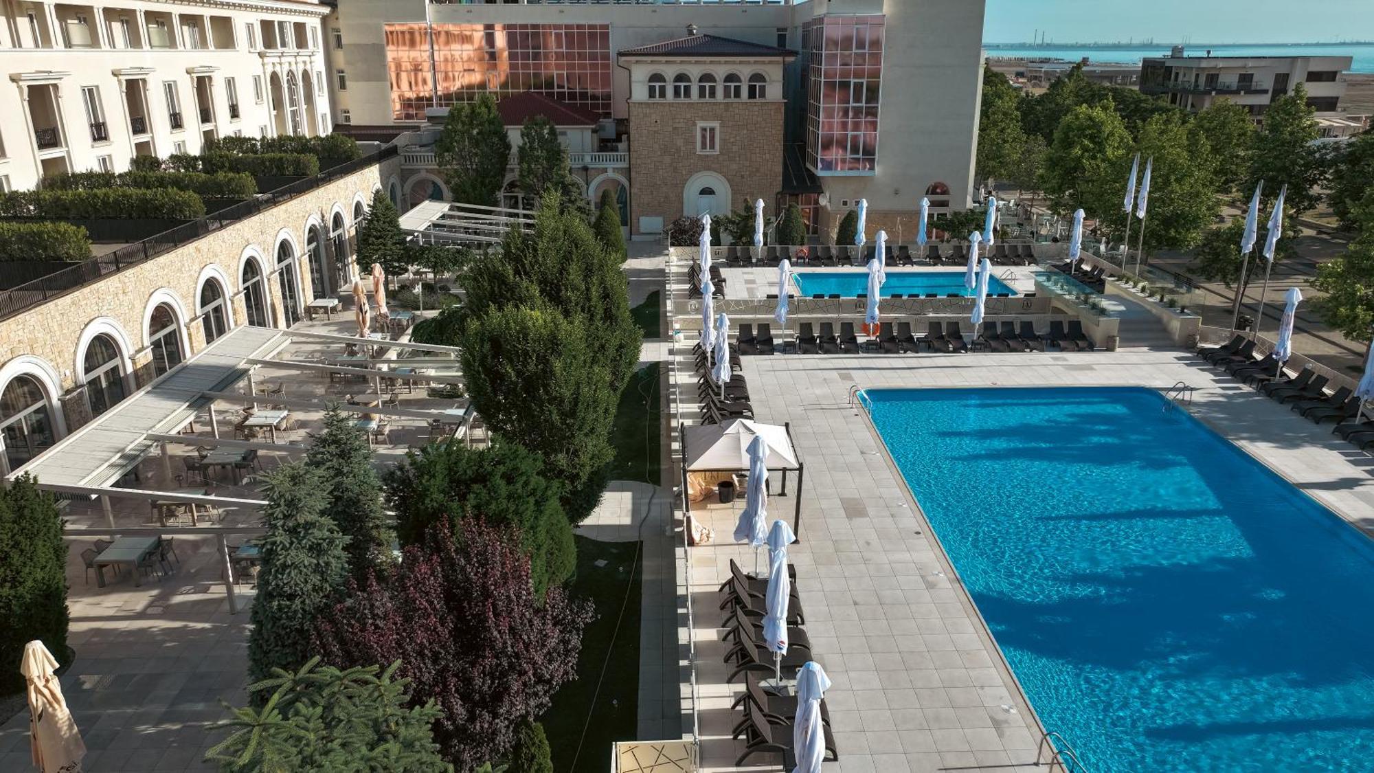 Iaki Conference & Hotel 4*